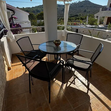 Visnjic Apartmán *